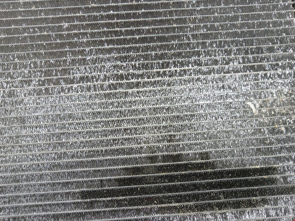 Радиатор кондиционера VOLKSWAGEN Touran 2003-2010