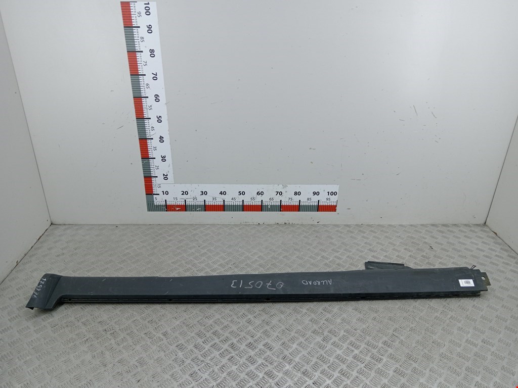 Накладка декоративная на порог правая Audi A6 C5 Allroad (2000-2006)