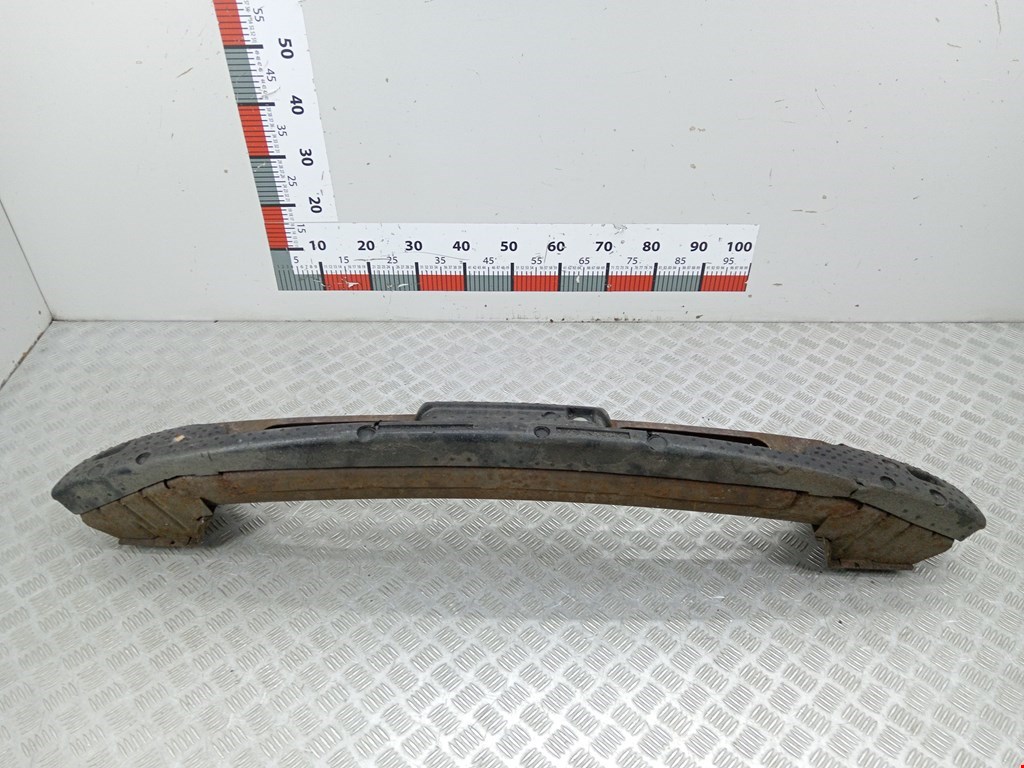 Усилитель переднего бампера (передний) CHRYSLER Voyager III GS 1995-2000