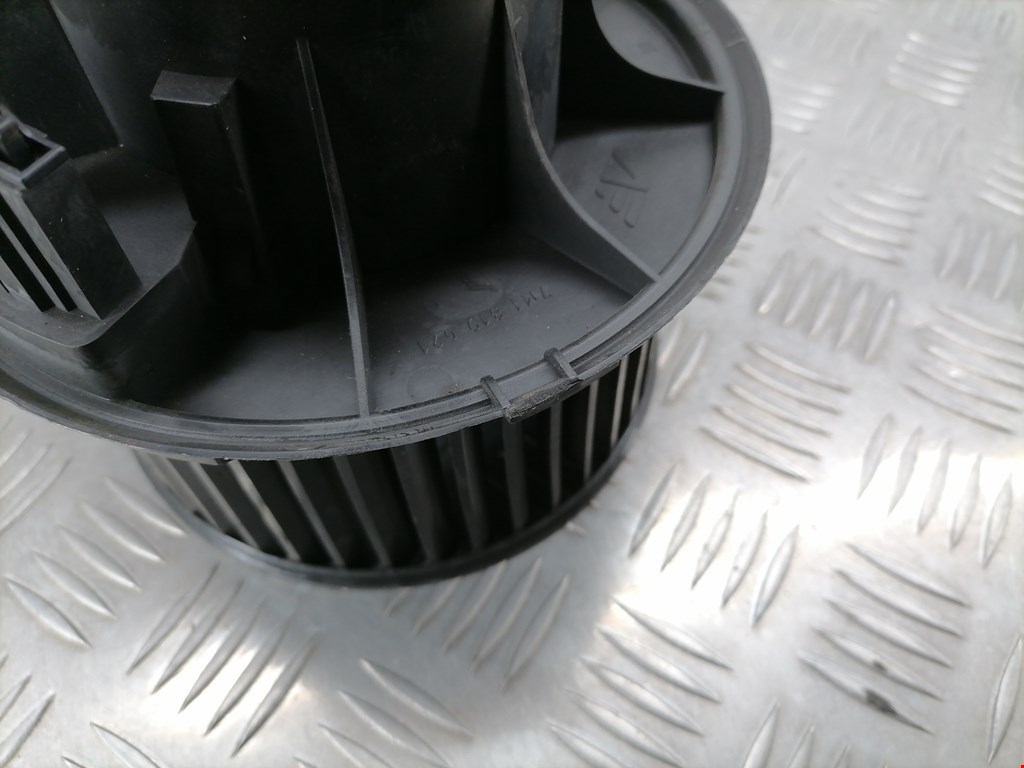 Моторчик (мотор) отопителя салона VOLKSWAGEN Sharan 1995-2010