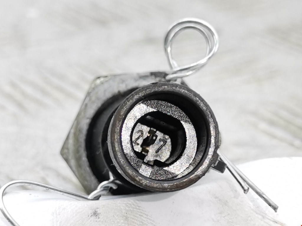 Датчик давления масла OPEL Omega B 1994-2004