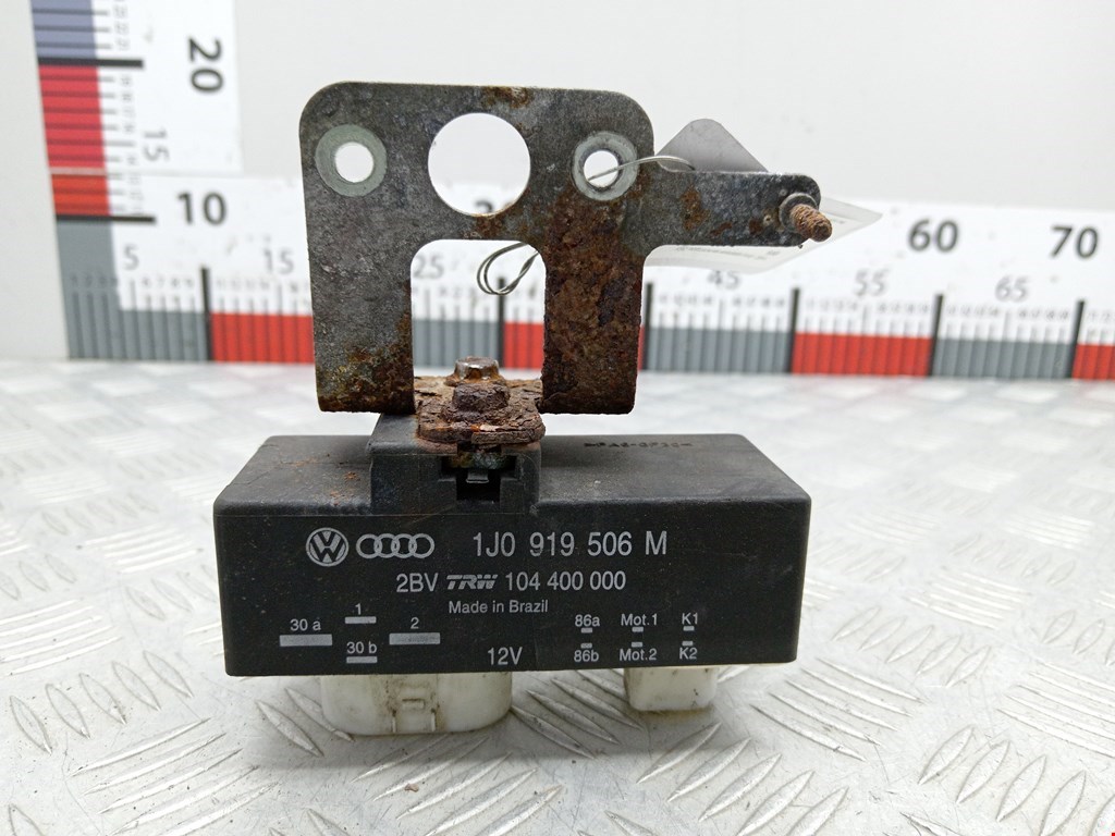 Блок управления вентилятором SEAT Ibiza 2002-2008