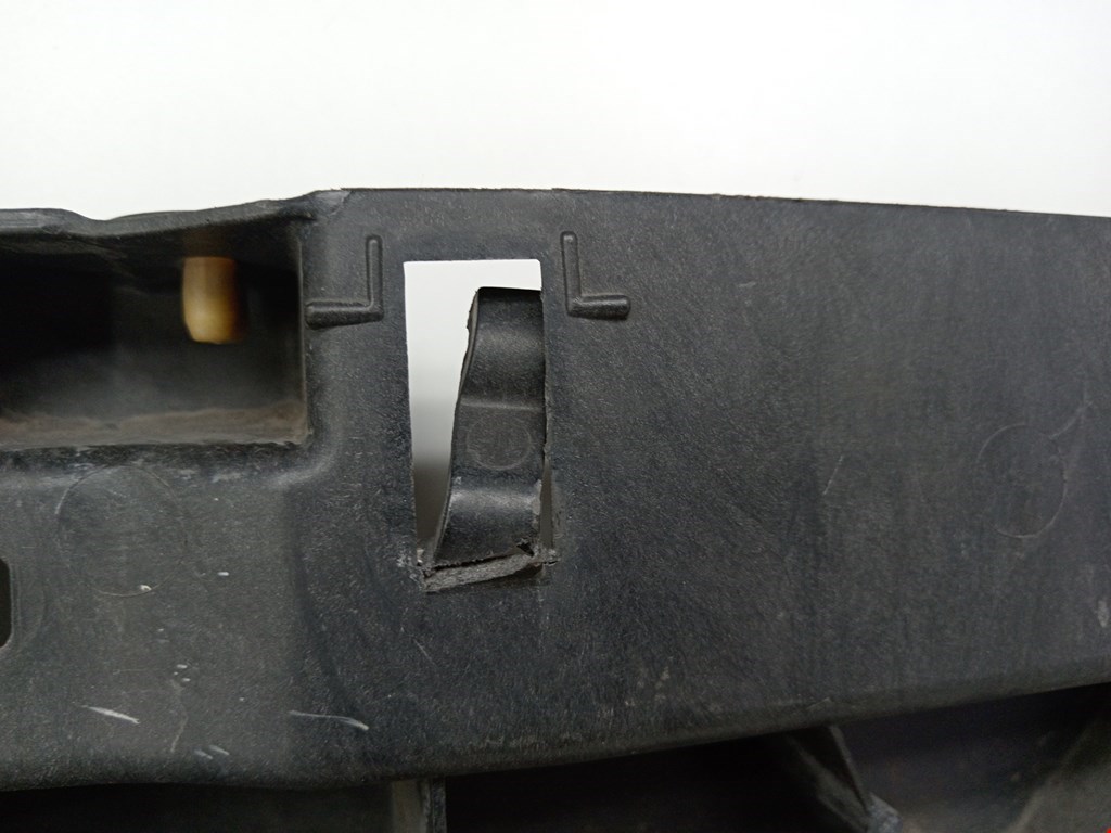 Диффузор (кожух) вентилятора PEUGEOT 207 2006-2015