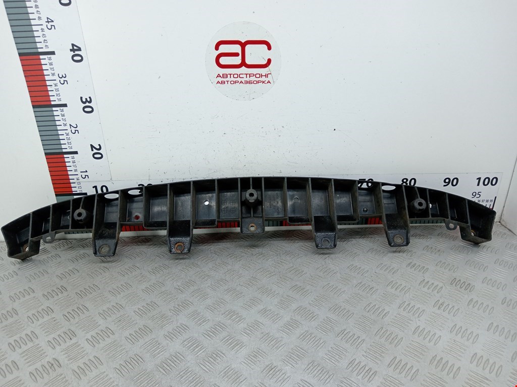 Кронштейн переднего бампера центральный SUBARU Legacy 2003-2009