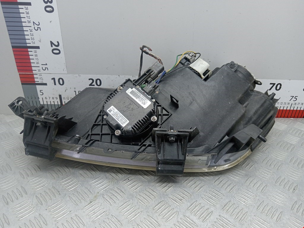 Фара правая MAZDA CX-7 2006-2012