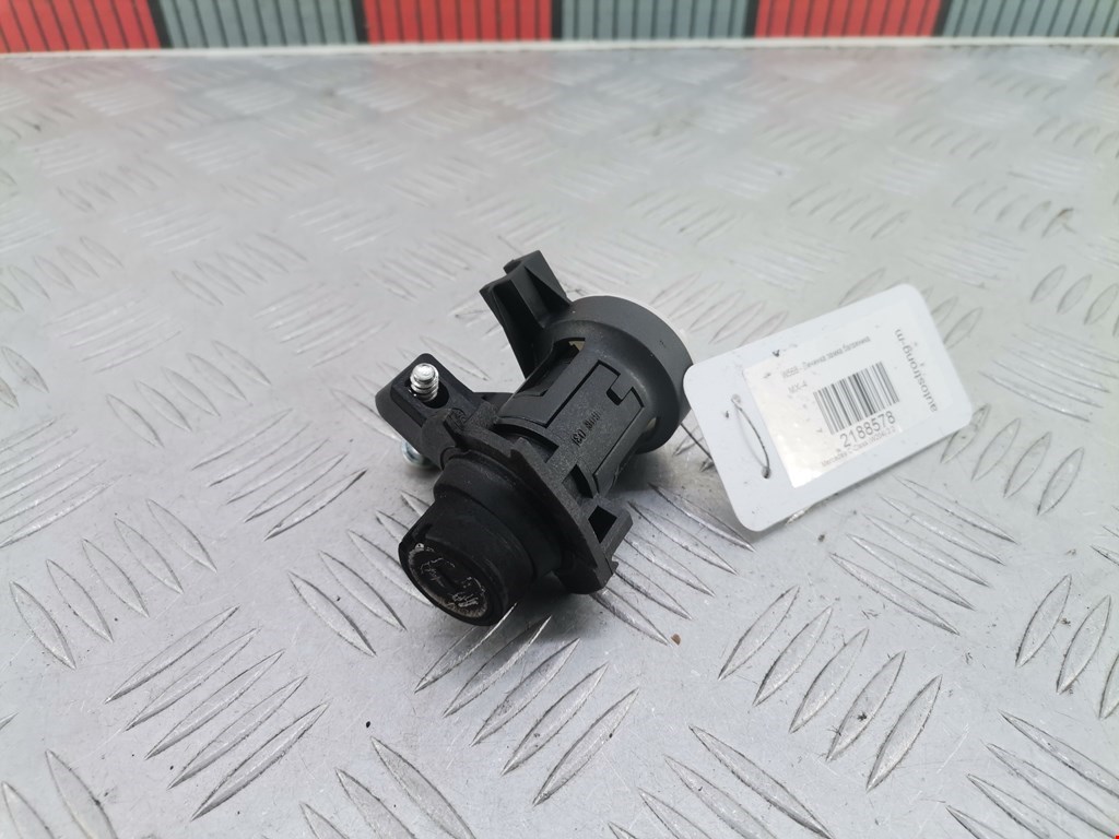 Личинка замка багажника Mercedes C-Class (W204) (2006-2015)