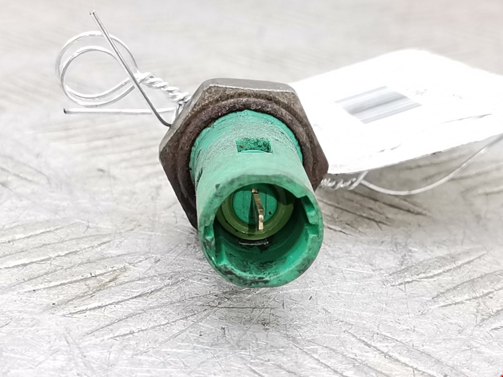 Датчик давления масла VOLVO V40 I 1995-2004