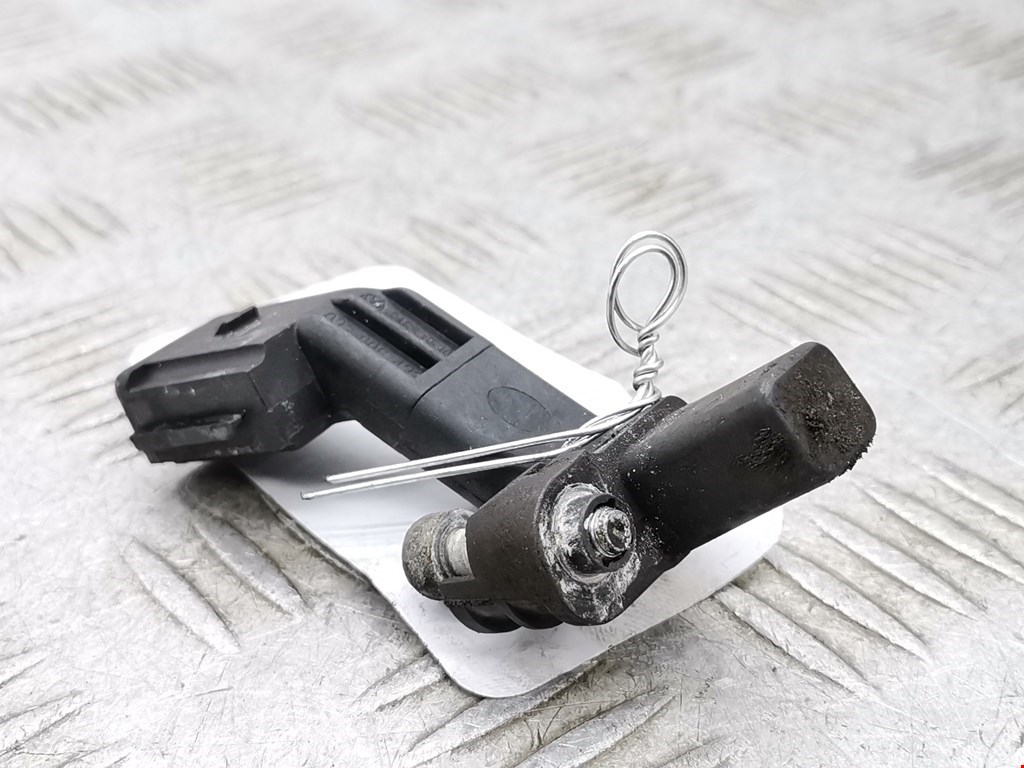 Датчик положения коленвала VOLKSWAGEN Golf V 2003-2009