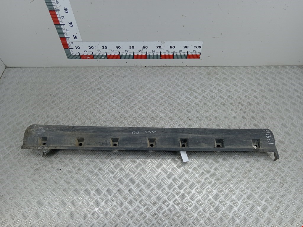 Накладка декоративная на порог правая Suzuki SX4 1 (2006-2014)