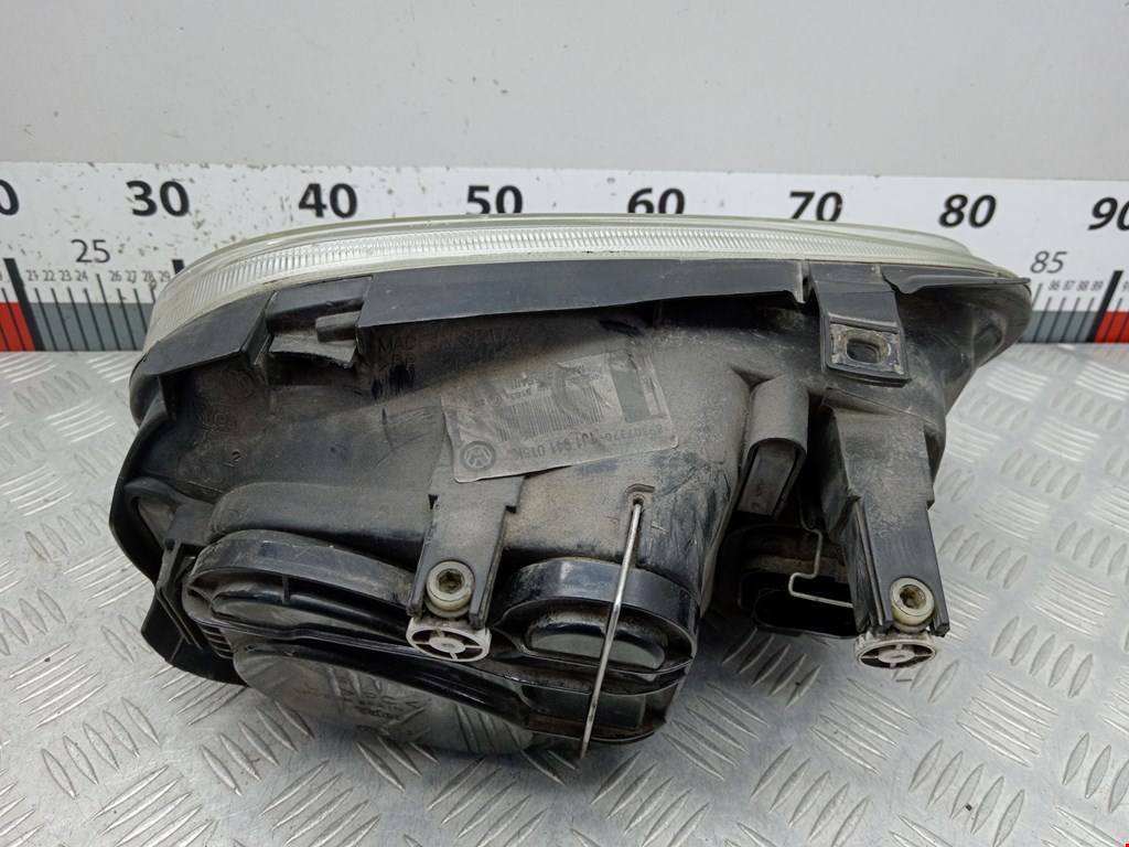 Фара левая VOLKSWAGEN Golf IV 1997-2003