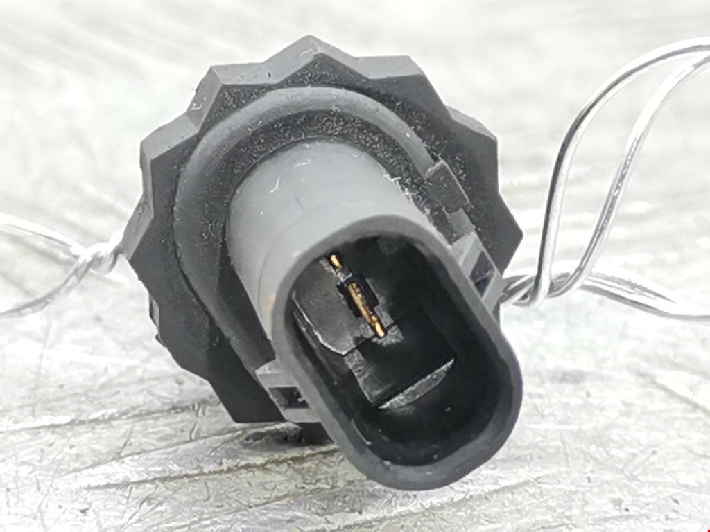 Датчик температуры (охлаждающей жидкости) AUDI A4 B8 2007-2015