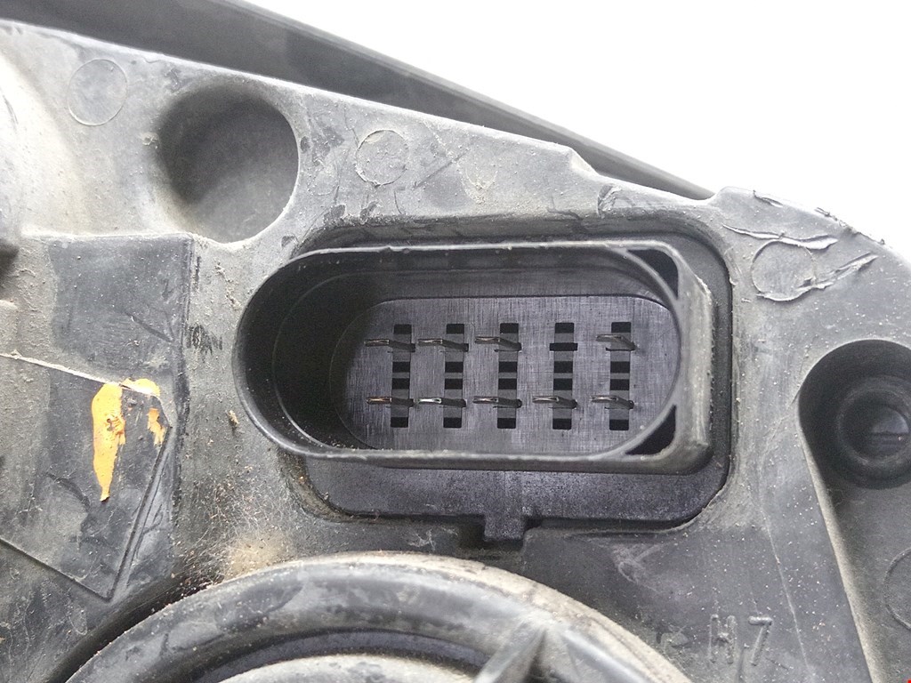 Фара левая VOLKSWAGEN Eos 2006-2015