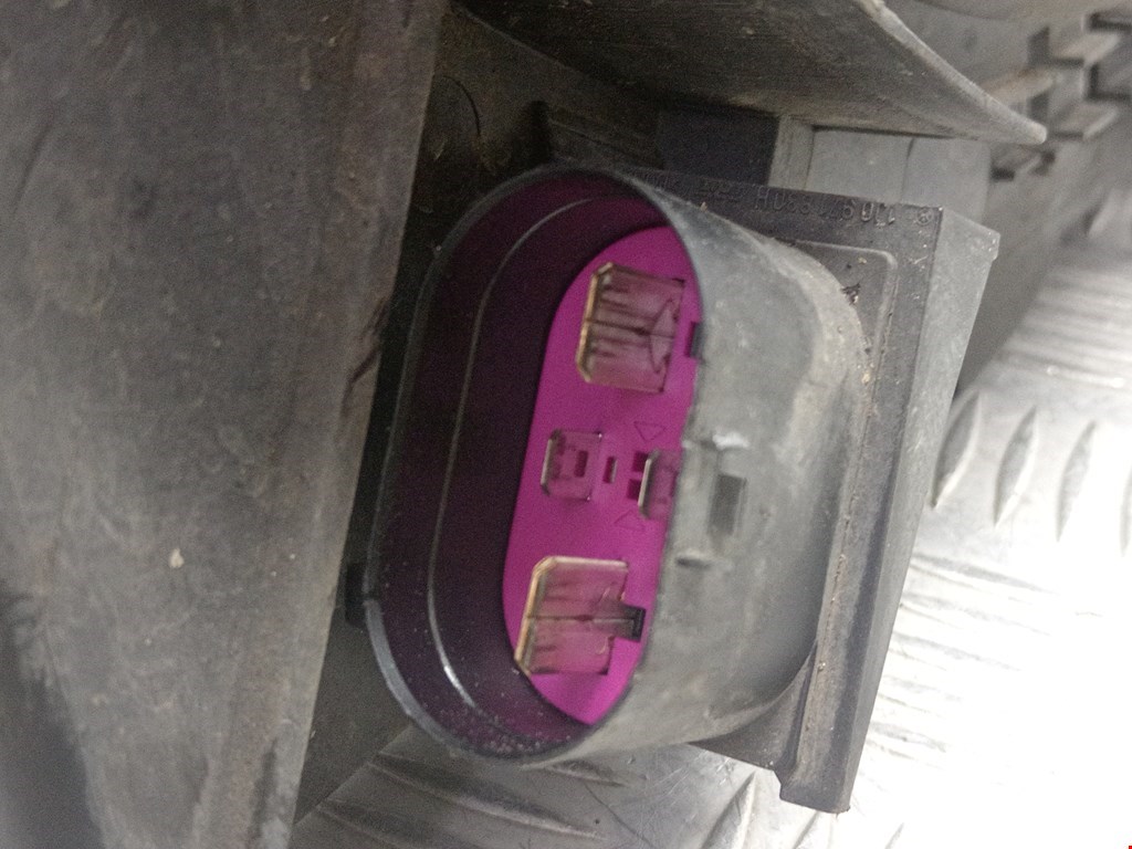 Вентилятор радиатора основного VOLKSWAGEN Eos 2006-2015