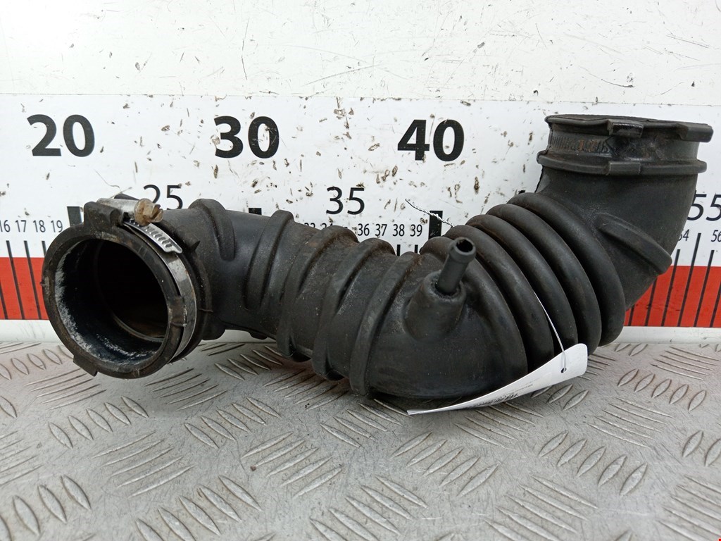 Патрубок воздушного фильтра MITSUBISHI Colt Z3 2003-2012