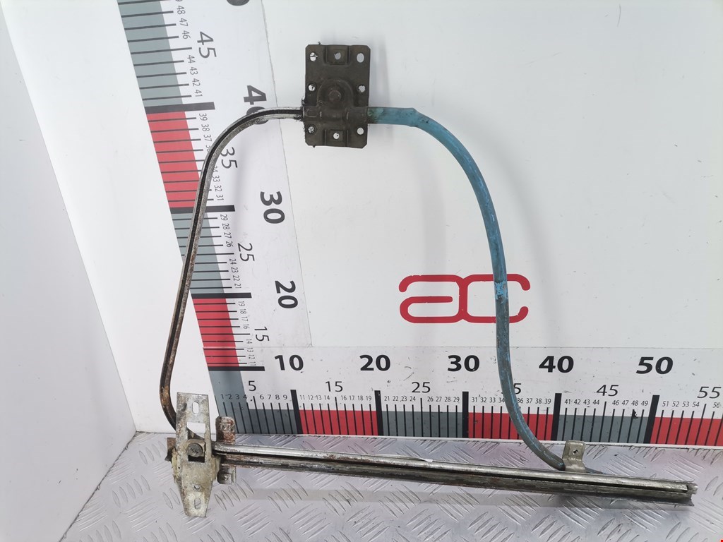 Стеклоподъемник передний правый VOLKSWAGEN LT 1975-1996