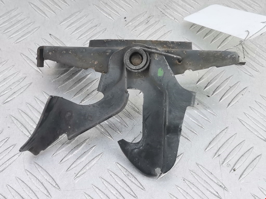 Замок капота CHRYSLER PT Cruser 2000-2010