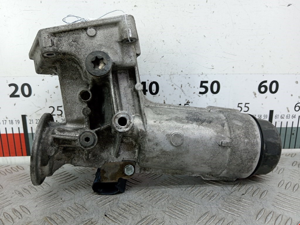 Корпус масляного фильтра AUDI A3 8L 1996-2003