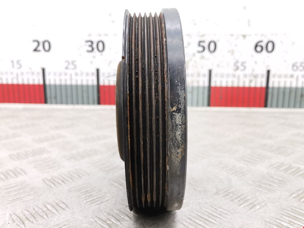 Шестерня коленвала (шкив) VOLKSWAGEN Passat B6 2005-2011