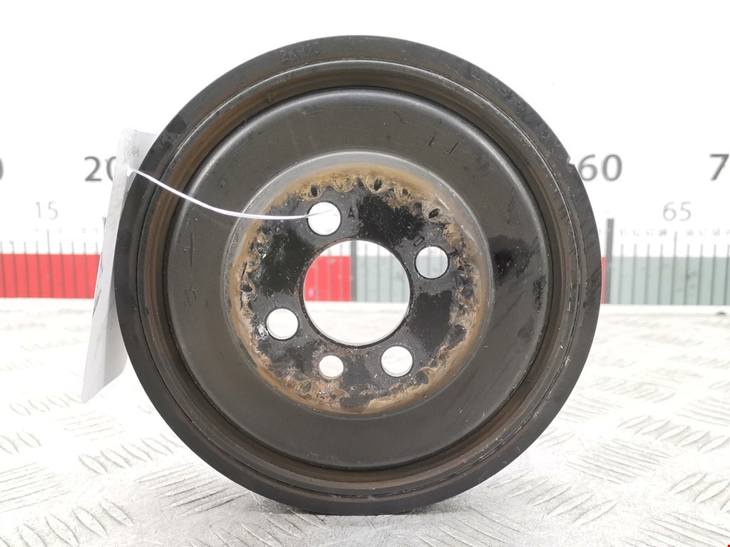 Шестерня коленвала (шкив) VOLKSWAGEN Passat B6 2005-2011