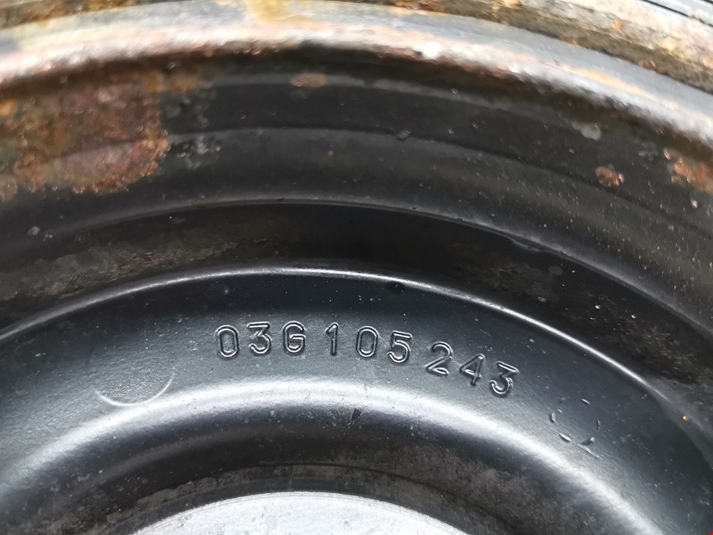 Шестерня коленвала (шкив) VOLKSWAGEN Passat B6 2005-2011