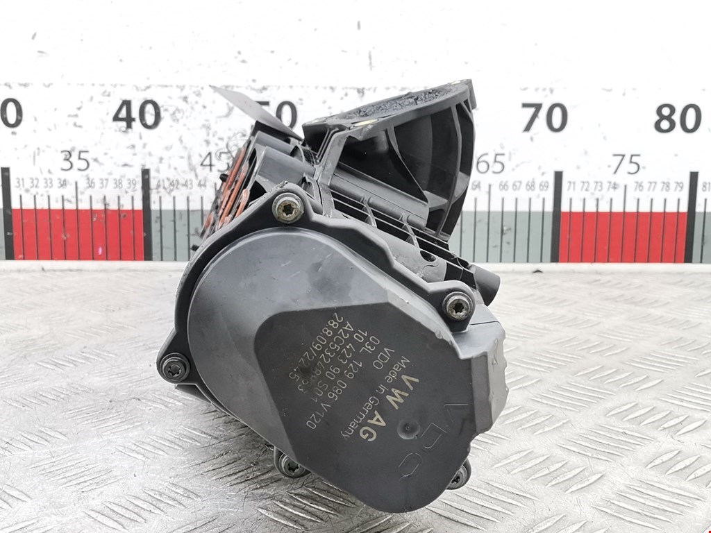 Коллектор впускной VOLKSWAGEN Passat B6 2005-2011