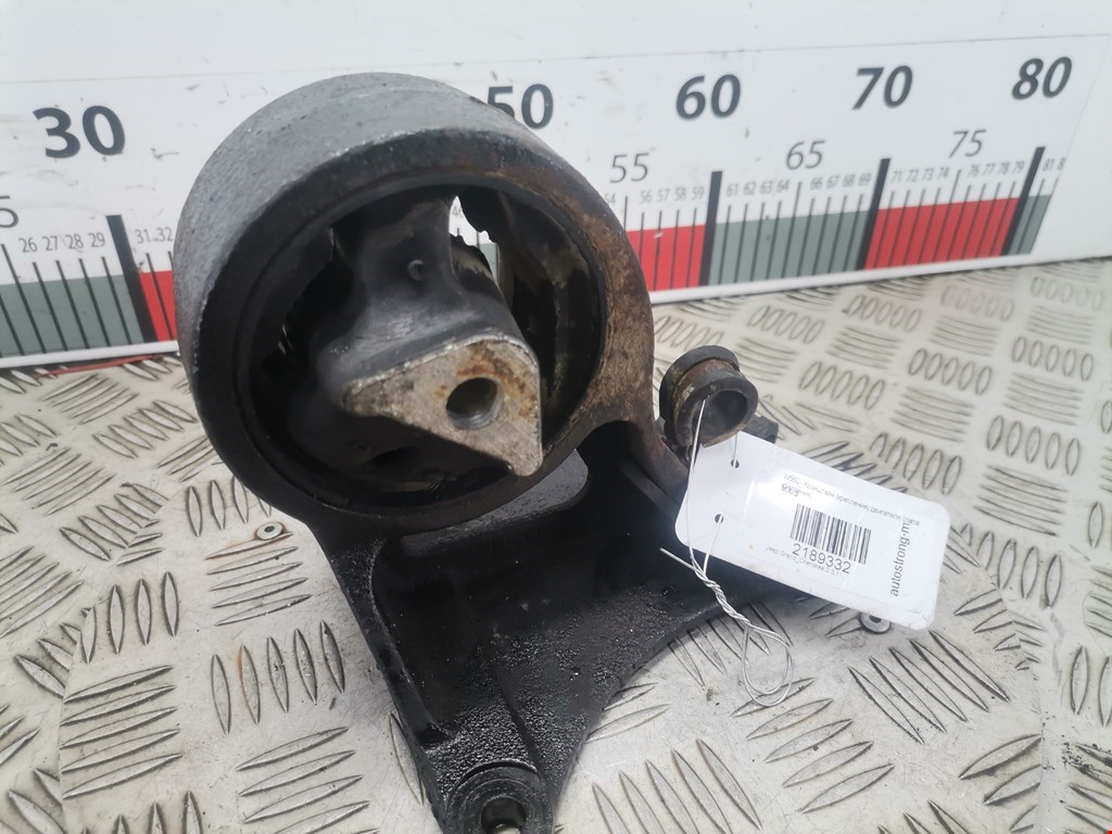 Кронштейн (крепление лапа) двигателя Jeep Grand Cherokee 2 (1998-2004)