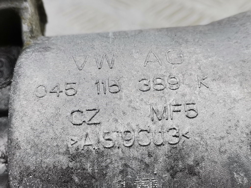 Корпус масляного фильтра VOLKSWAGEN Passat B6 2005-2011