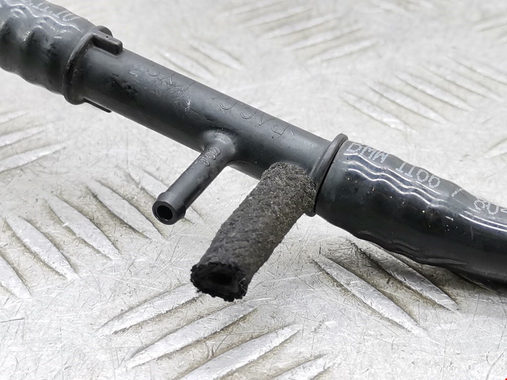 Трубка вакуумная BMW 3er E90/E91 2005-2012