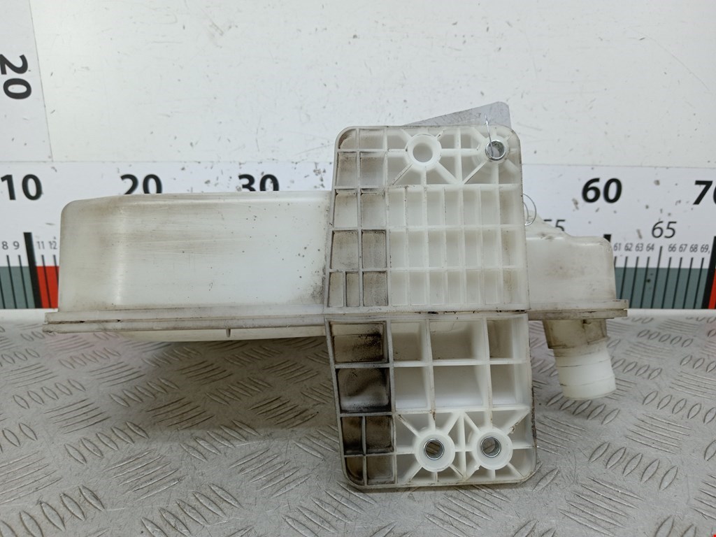 Бачок омывателя SKODA Octavia A5 1Z- 2004-2013