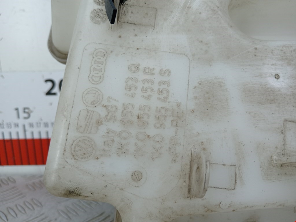 Бачок омывателя SKODA Octavia A5 1Z- 2004-2013