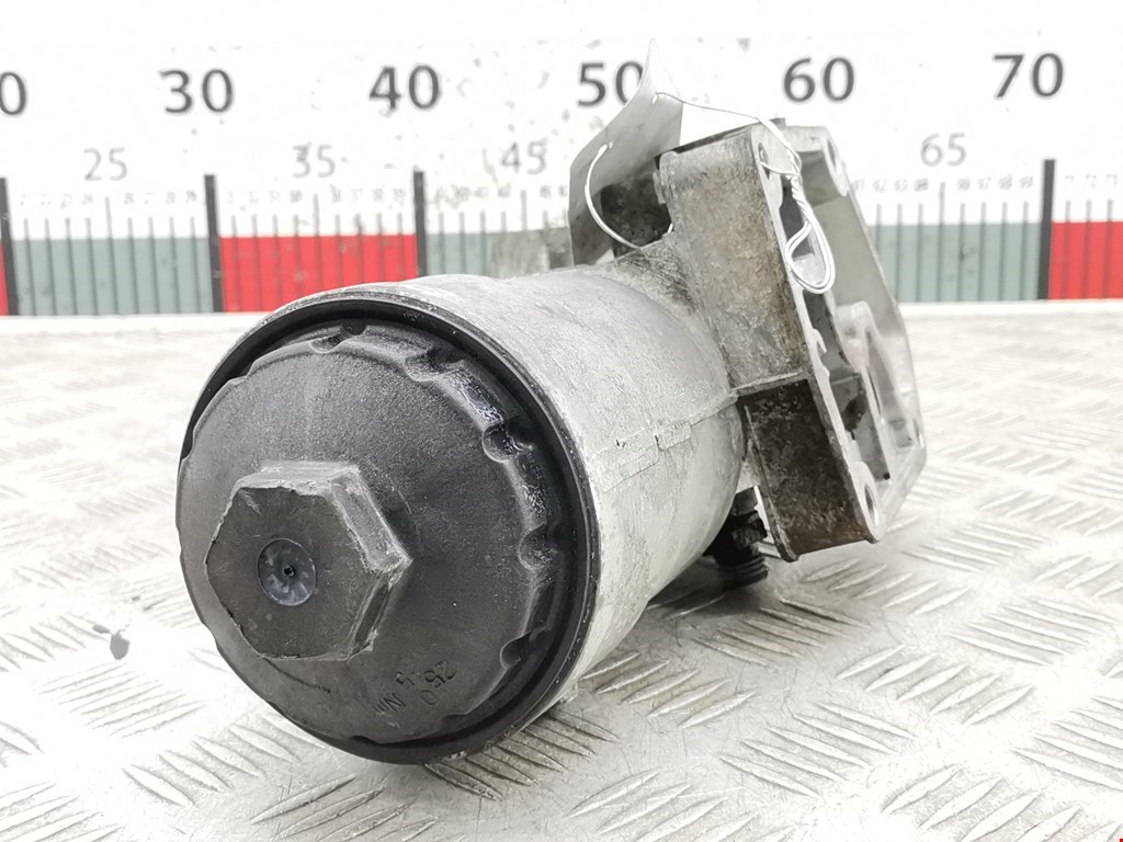 Корпус масляного фильтра AUDI A4 B8 2007-2015