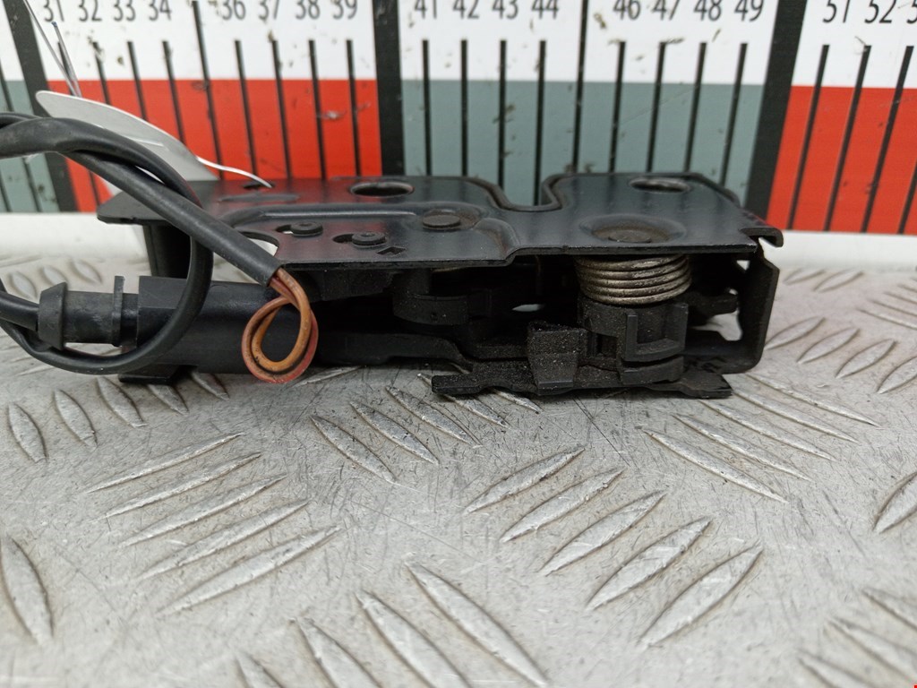 Замок капота SKODA Octavia A5 1Z- 2004-2013