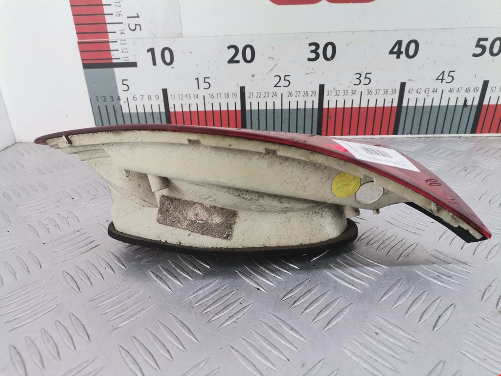 Фонарь задний внутренний левый OPEL Astra J 2009-2017