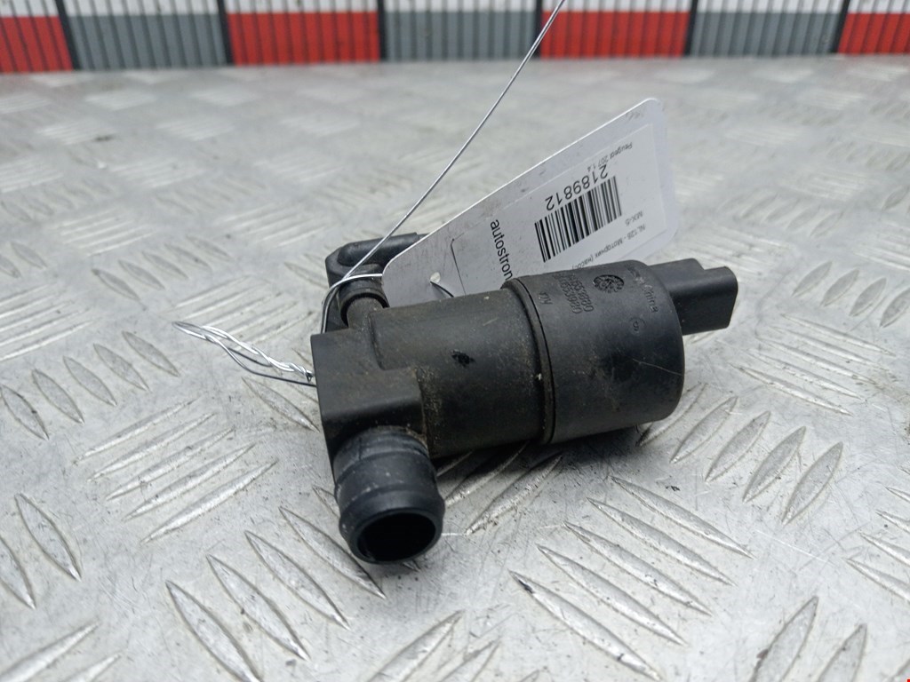 Насос (моторчик) омывателя Peugeot 207 (2006-2014)