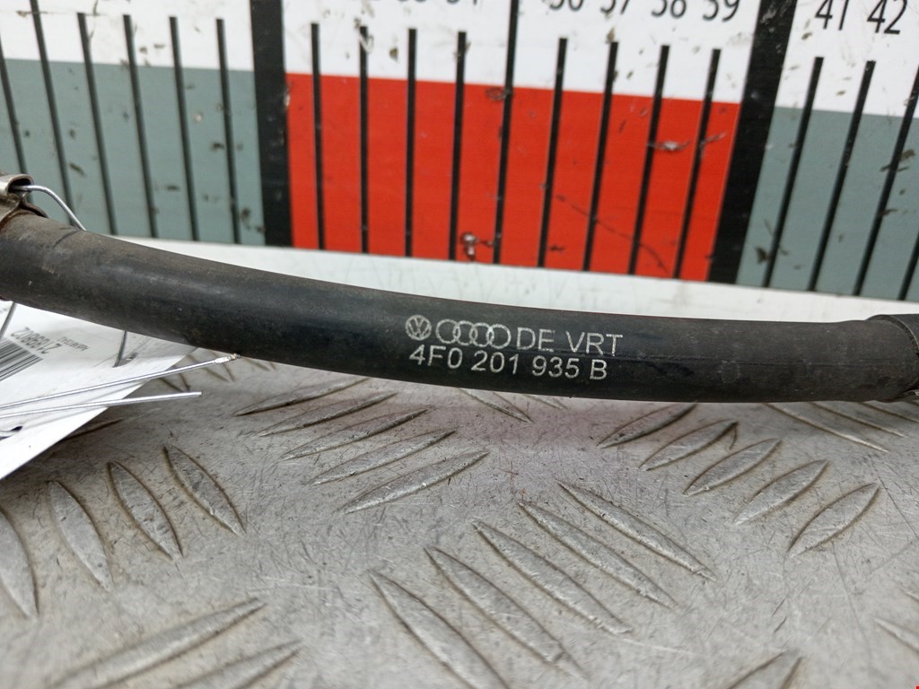 Трубка вакуумная AUDI A6 C6 2004-2010