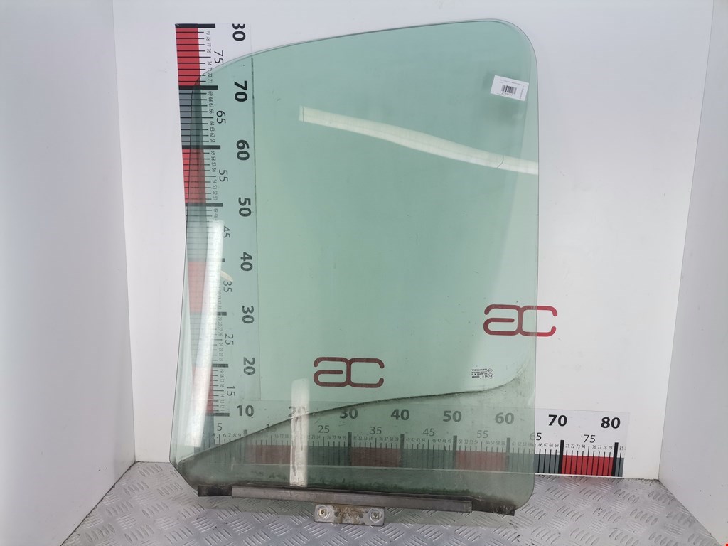 Стекло двери передней правой Opel Movano A (1998-2010)