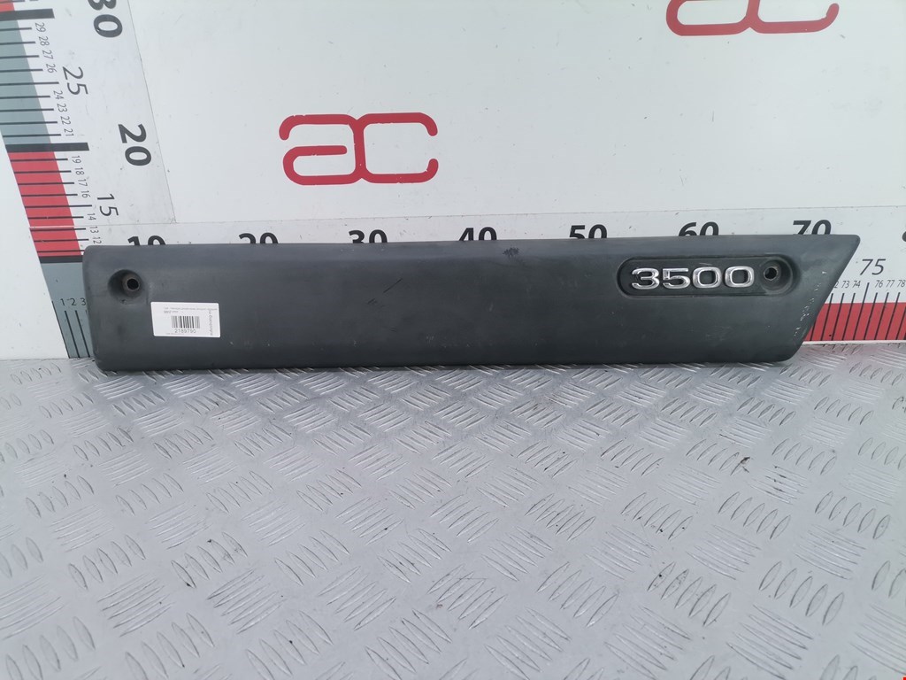 Накладка декоративная (молдинг) двери передней правой Opel Movano A (1998-2010)