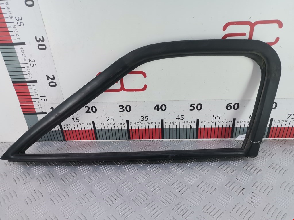 Уплотнитель (внутри) OPEL Movano A 1998-2010