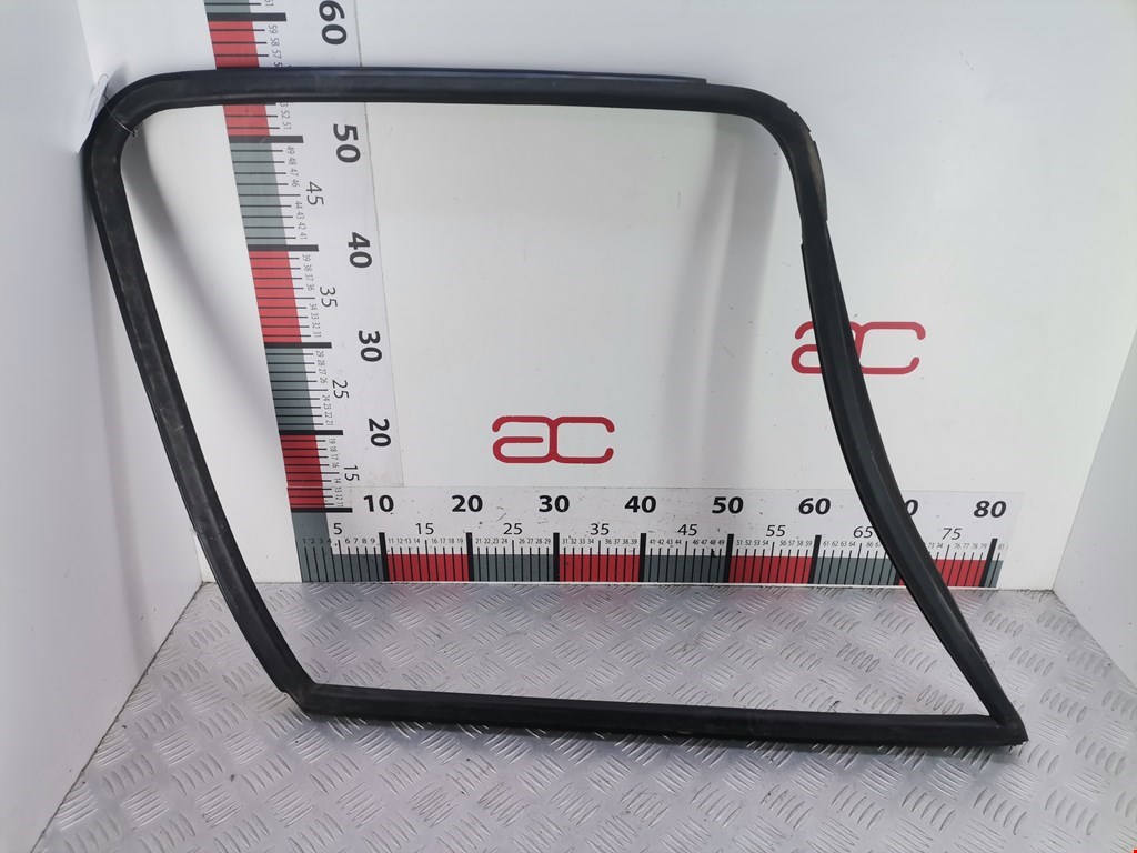 Уплотнитель (внутри) OPEL Movano A 1998-2010