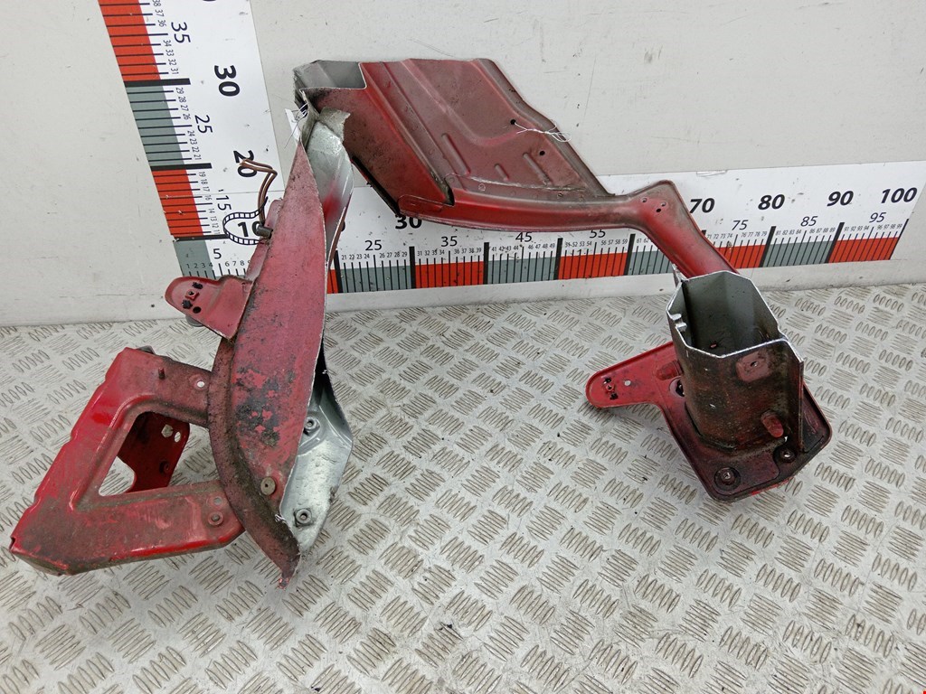 Лонжерон передний левый AUDI A6 C6 2004-2010