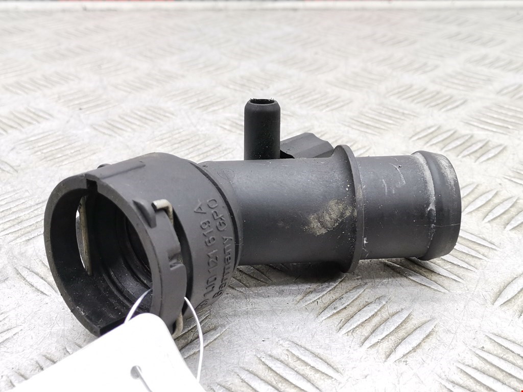 Тройник системы охлаждения VOLKSWAGEN Golf IV 1997-2003