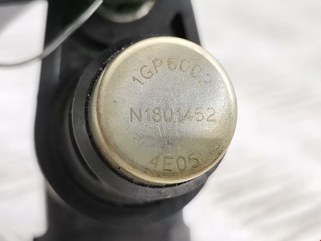 Датчик положения распредвала MERCEDES-BENZ C-Class C-klasse W203 2000-2007