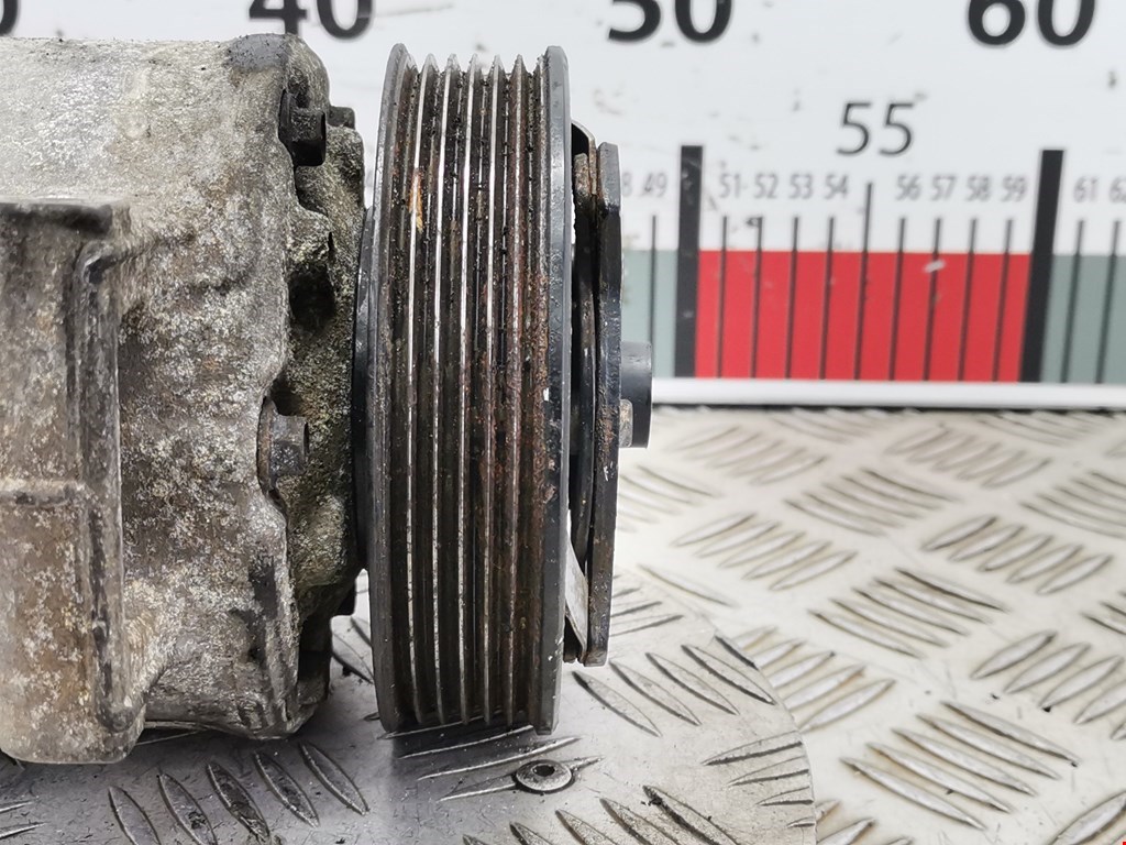 Компрессор кондиционера (системы кондиционирования) VOLKSWAGEN Passat B6 2005-2011