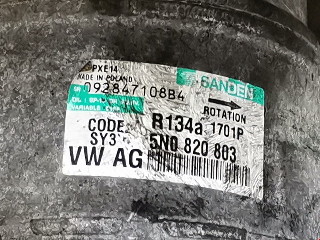 Компрессор кондиционера (системы кондиционирования) VOLKSWAGEN Passat B6 2005-2011