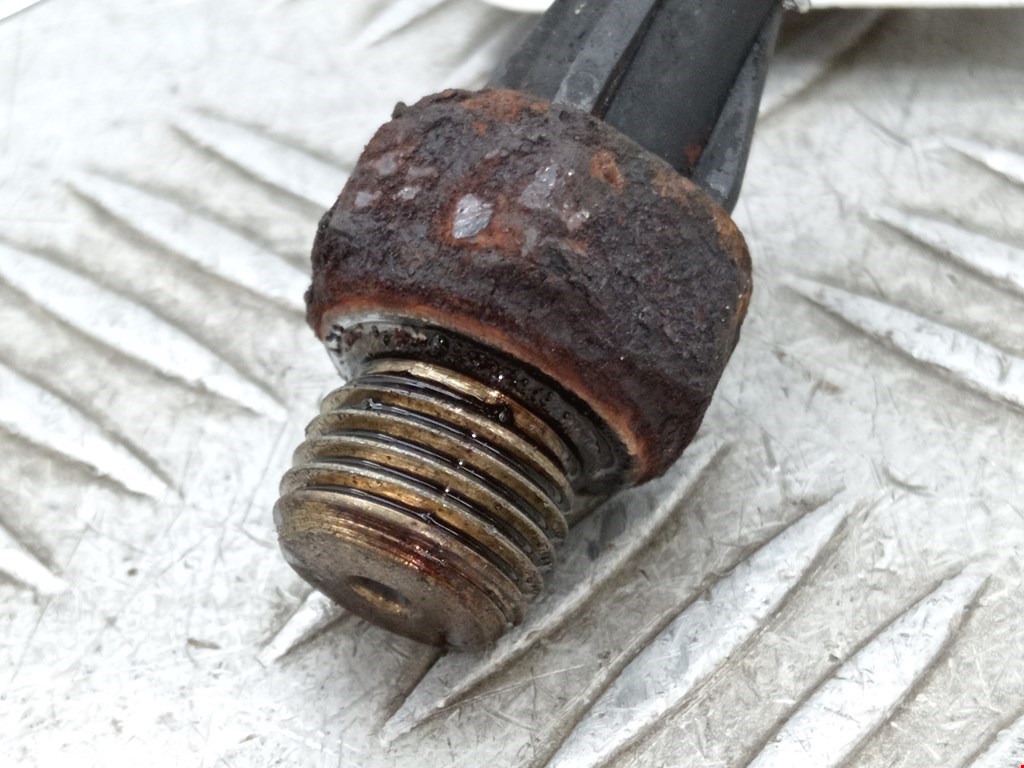 Датчик давления масла FIAT Grande Punto 2005-2009