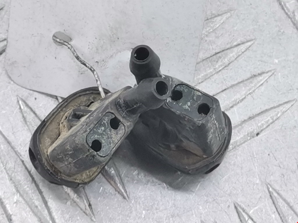 Форсунка омывателя лобового стекла MAZDA Xedos 9 1993-2003