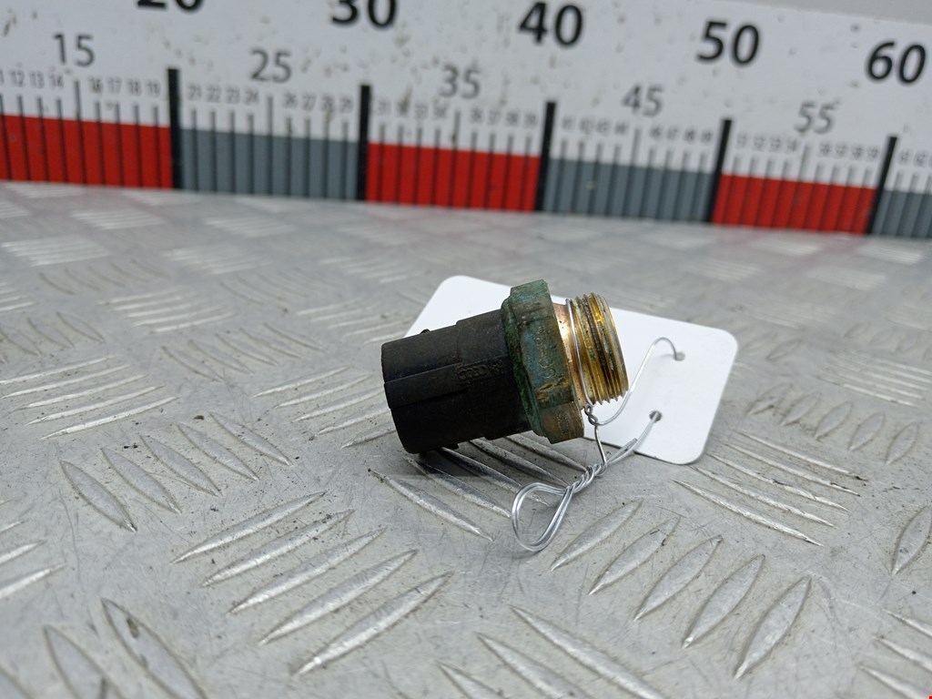 Датчик температуры (охлаждающей жидкости) AUDI A3 8L 1996-2003