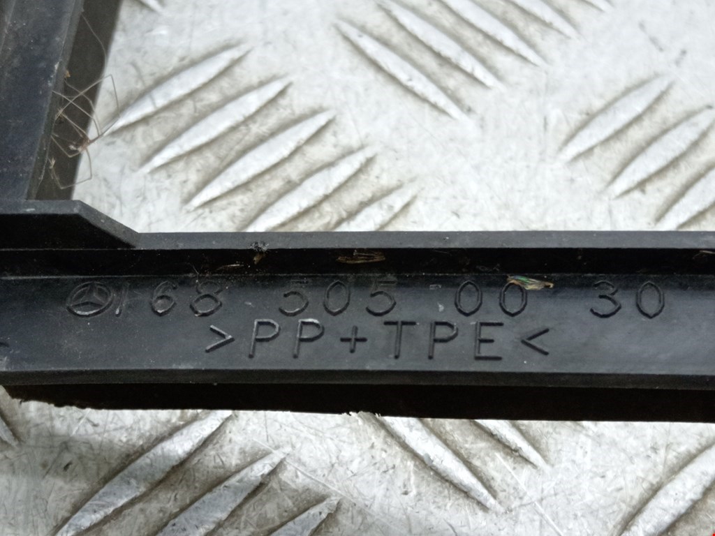 Воздухозаборник (наружный) MERCEDES-BENZ A-Class W168 1997-2004