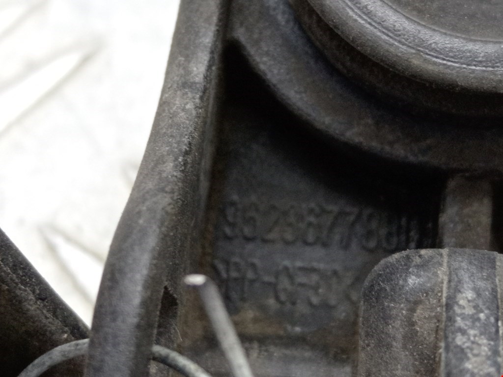 Кронштейн (крепление) радиатора PEUGEOT 308 2007-2015