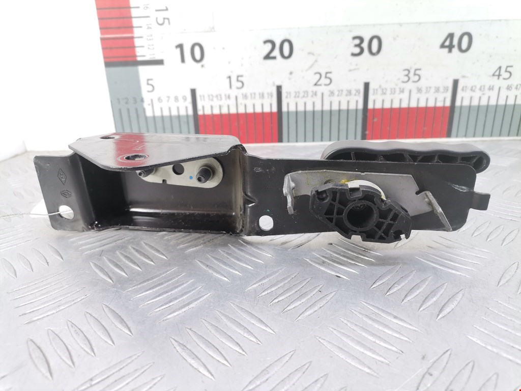 Ручка дверная задняя внутренняя правая RENAULT Kangoo 2008-2021